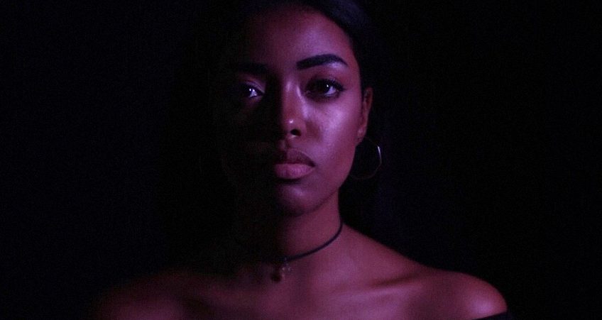 Get familiar with Isabella's soulful "Tempo" [Video]