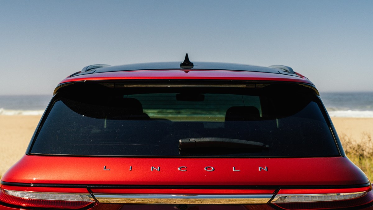 Two All-New Lincoln SUVs: The 2020 Corsair + Aviator