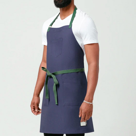 Crossback Apron – COOL HUNTING®