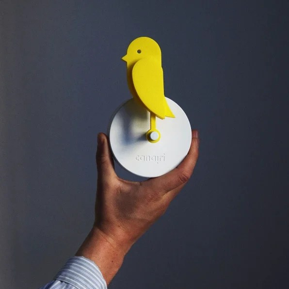 The Bird-Shaped Canairi Monitor Tracks CO2 Levels at Home – COOL HUNTING®