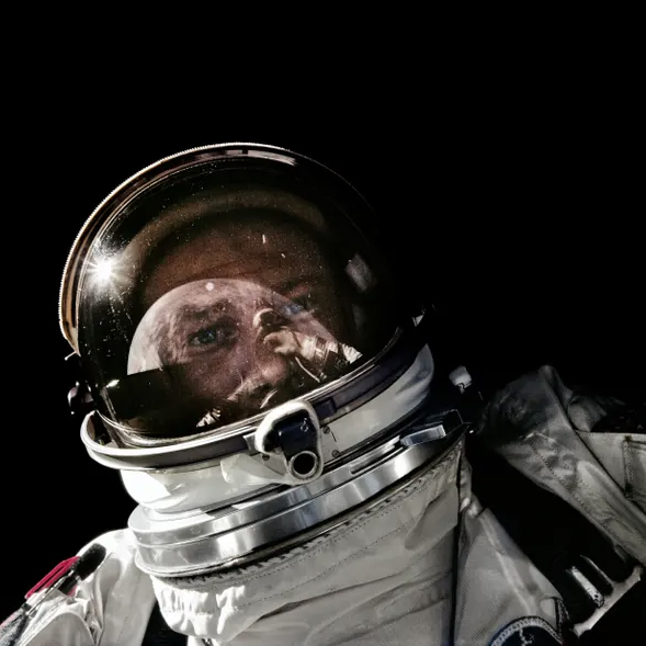 Remastered Photographs From The Apollo Space Missions – COOL HUNTING®