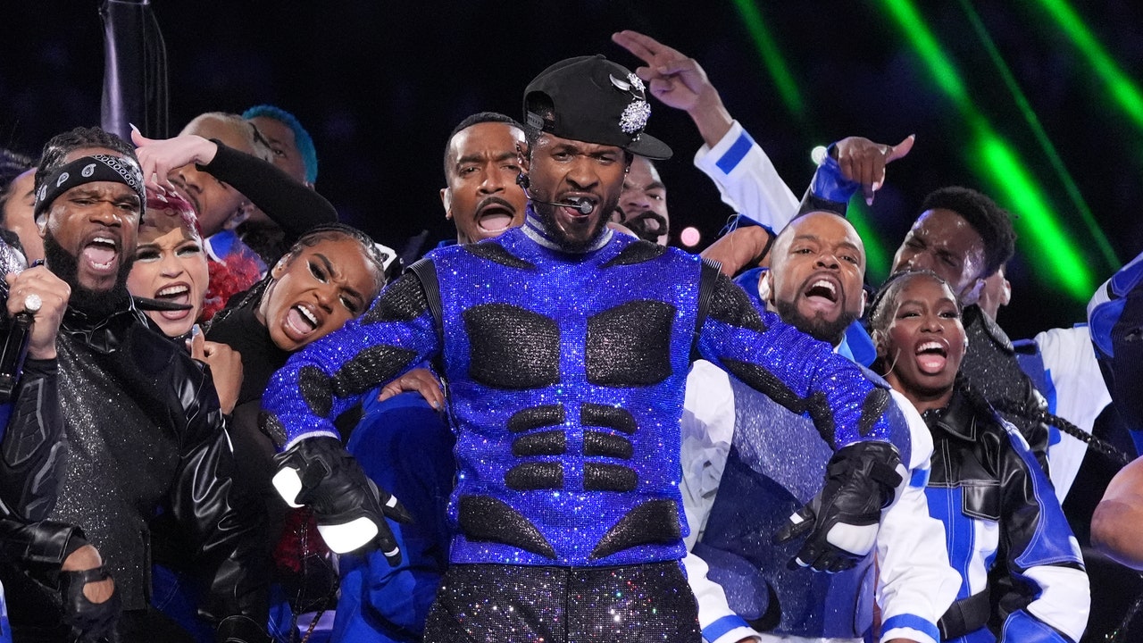 Usher’s Super Bowl Halftime Outfit: How Off-White Scored Fashion’s Biggest Touchdown