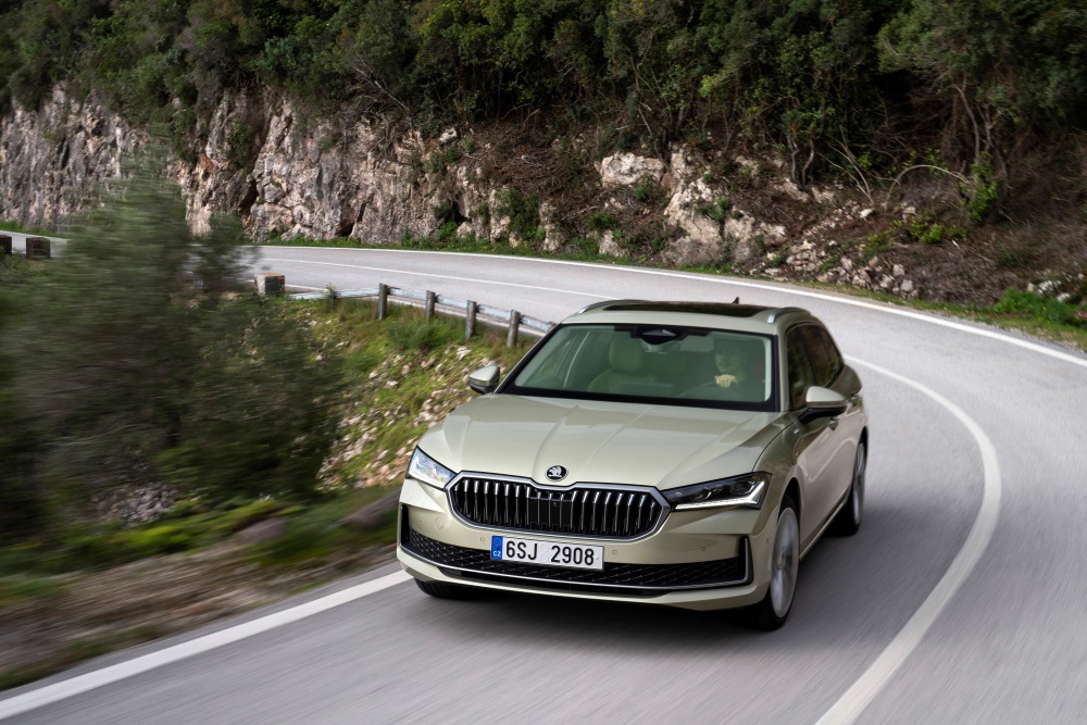 The New Škoda Superb Estate: Keeping the Legacy Going
